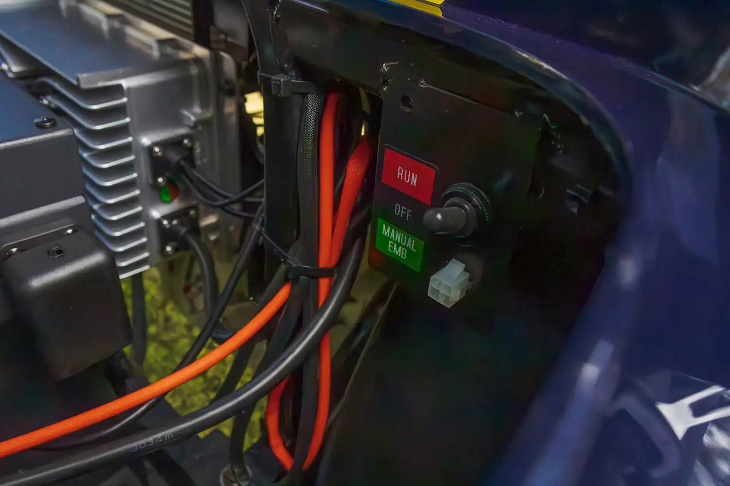 Read more about the article How to Tell If Your Golf Cart Battery Is Dying